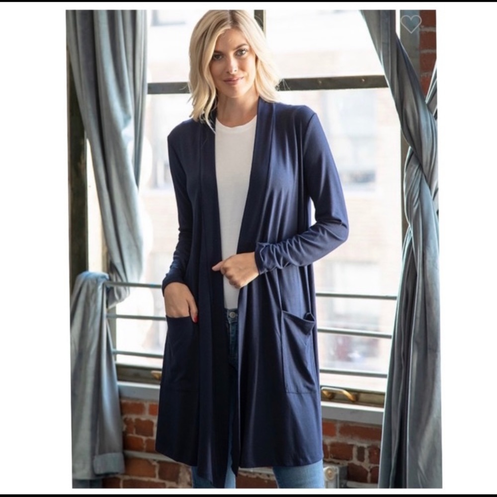 🔥🆕 Navy Cardigan